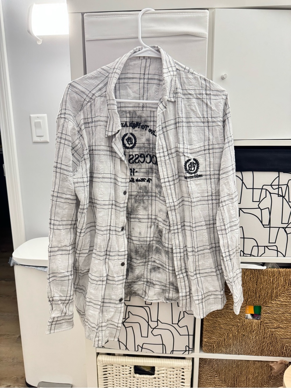 Urban Outfitters White Plaid Button-Up Shirt Jacket - Lightweight